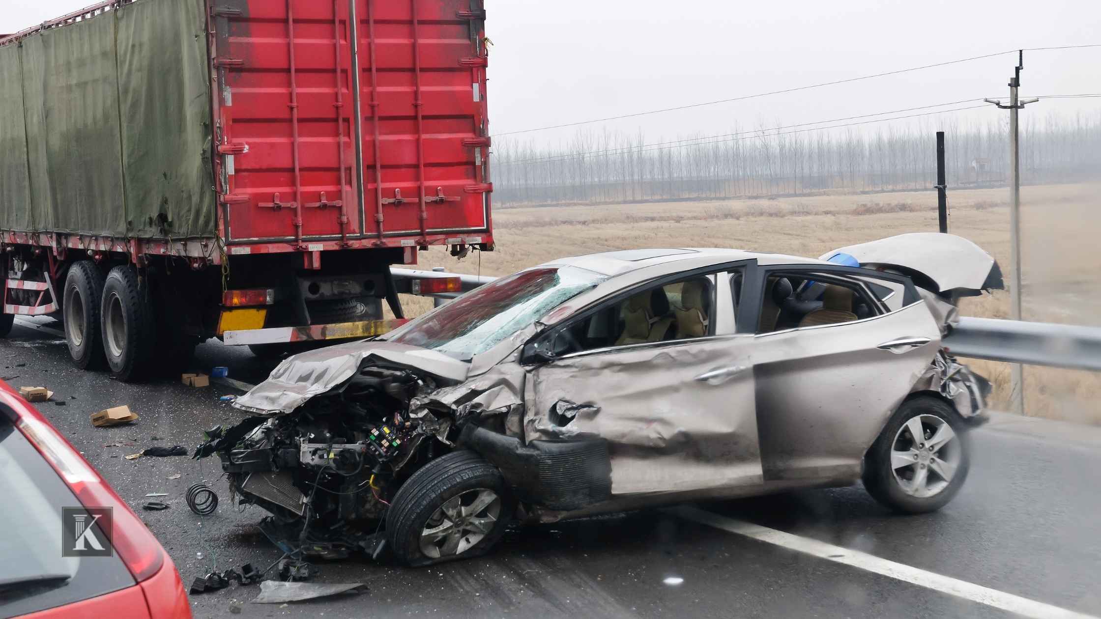 truck accident lawyer vs car accident lawyer